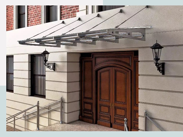 Металлические козырьки от 608 руб. в Ачинске