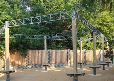 Терраса из металлоконструкций под ключ, проектирование, изготовление и монтаж от СтальСтрой-Чнс